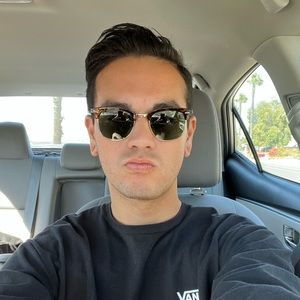 Meet your Posher, Richard